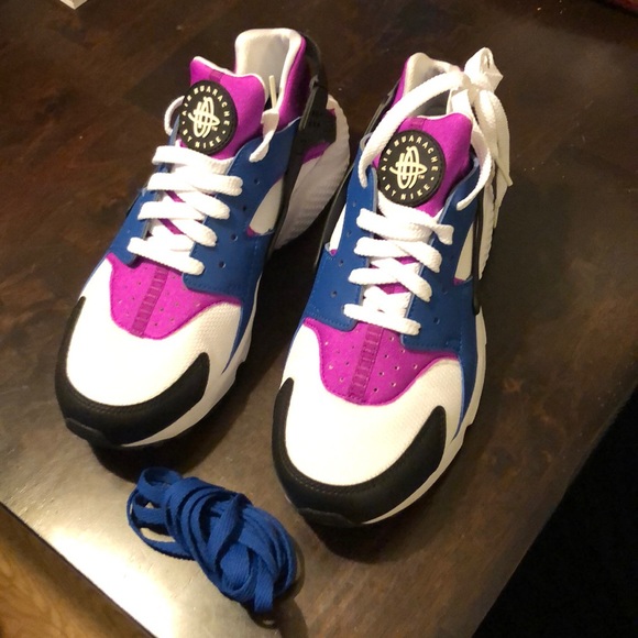 Nike Other - Nike Air Huarache